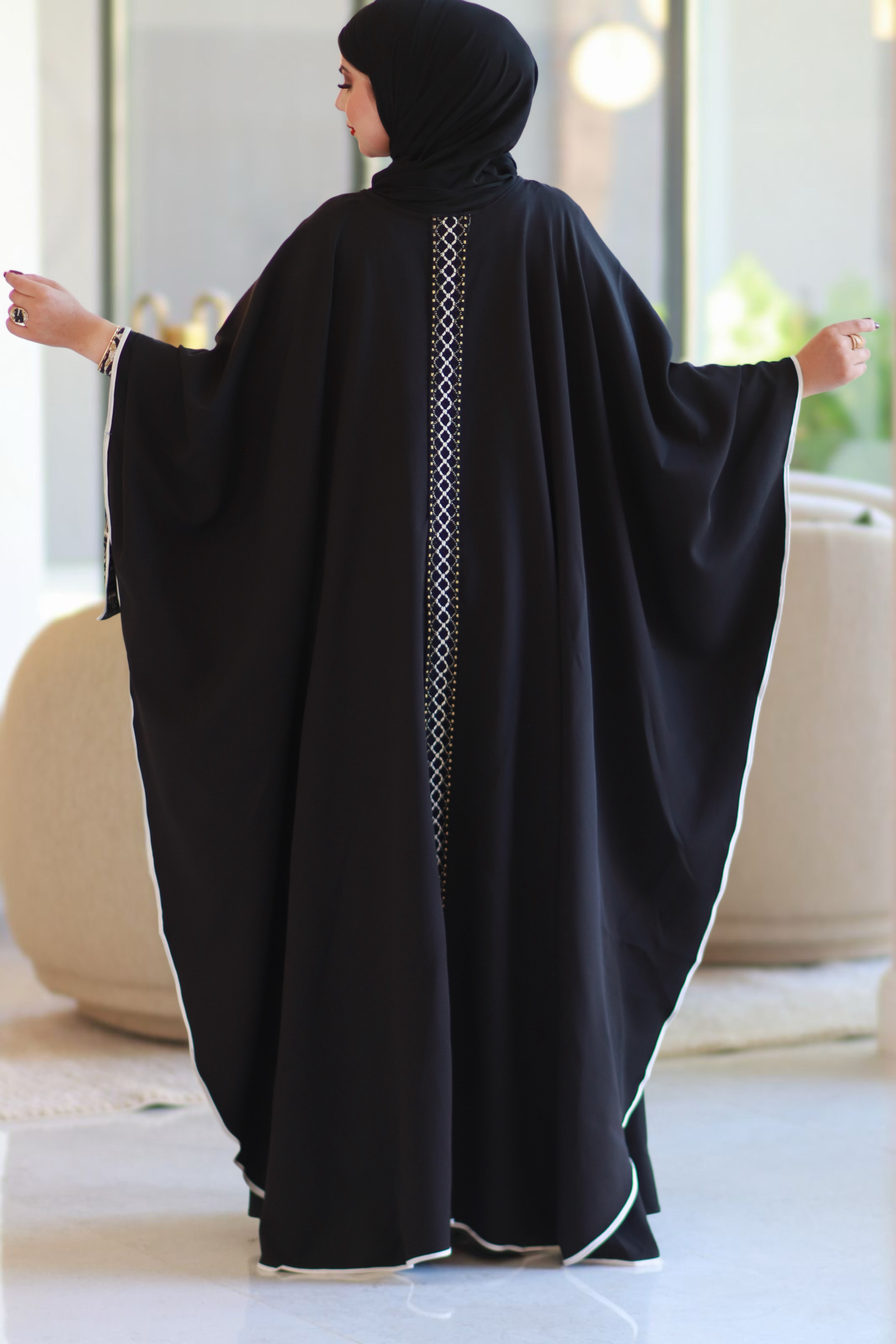 Abaya Cape DZIRIYA