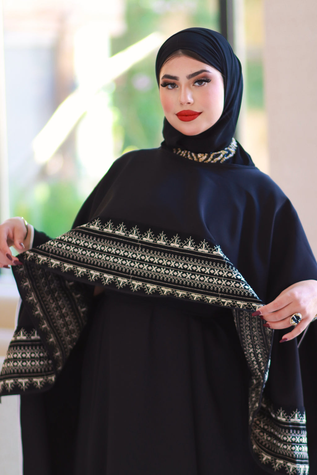 Abaya Cape DZIRIYA